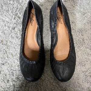 lucky brand • elevated flats matte black